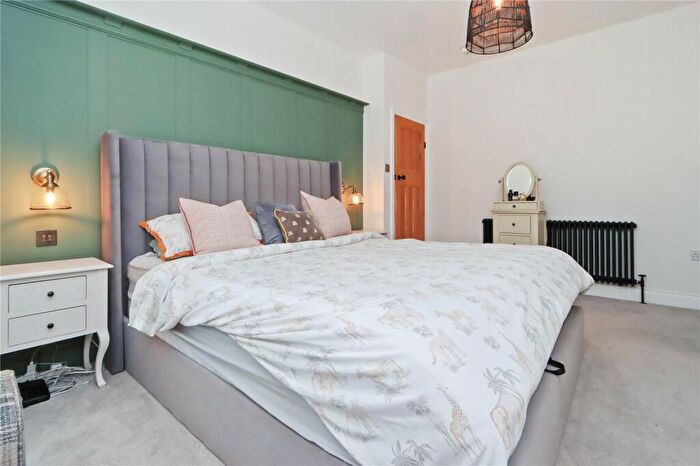 2 Bedroom Bungalow For Sale In Woodside Lane, Ryton, Tyne And Wear, NE40