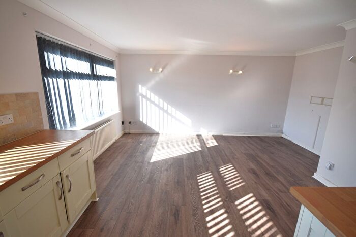 2 Bedroom Detached Bungalow For Sale In Spilsby Close, Cantley, Doncaster, DN4