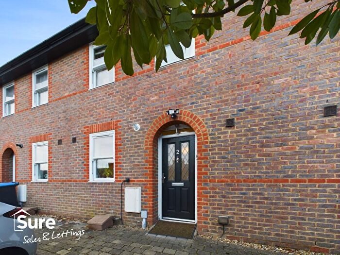4 Bedroom Terraced House To Rent In Aston Close, Hemel Hempstead, Hertfordshire, HP3