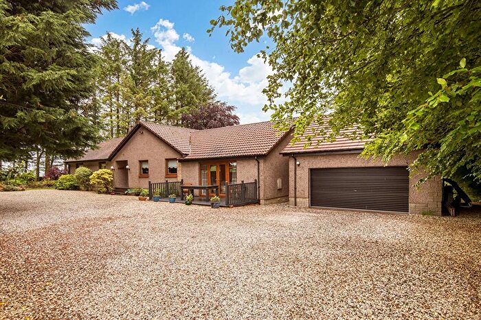 4 Bedroom Bungalow For Sale In Rameldry Mill Bank, Kingskettle, Cupar, KY15