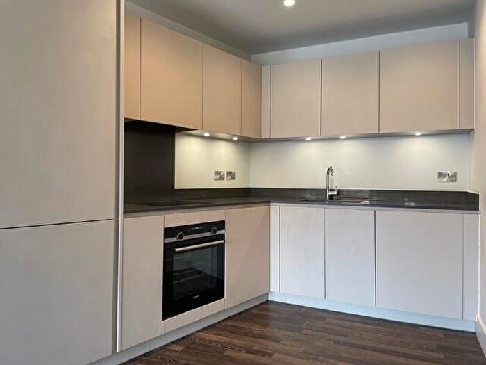 1 Bedroom Flat To Rent In Arbor House, New Cross, SE14