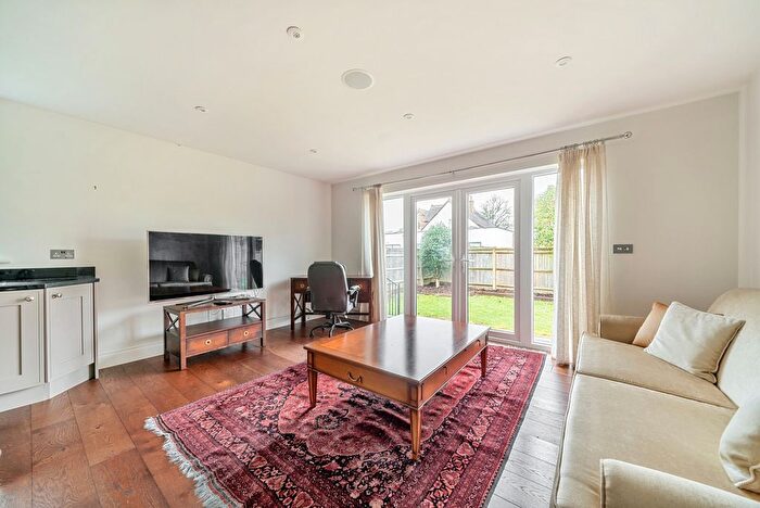 2 Bedroom Bungalow For Sale In Russington Road, Shepperton, TW17