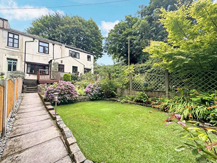 3 Bedroom Terraced House For Sale In Mill Lane, Royton, OL2