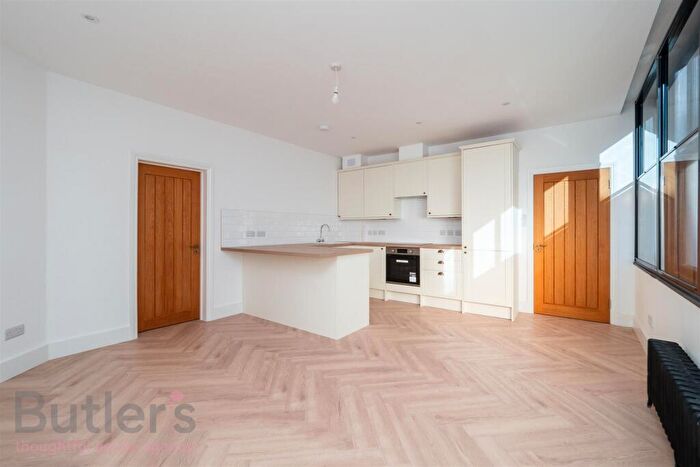 1 Bedroom Flat To Rent In West Street, Ewell, Epsom, KT17