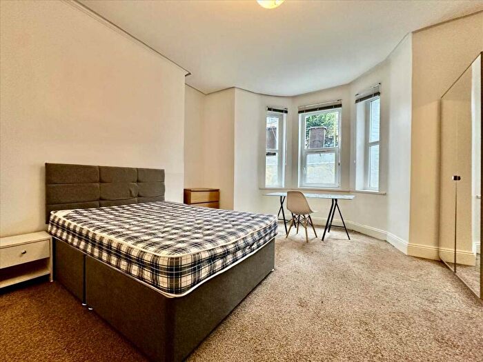 2 Bedroom Apartment To Rent In Sutherland Road, Plymouth, PL4