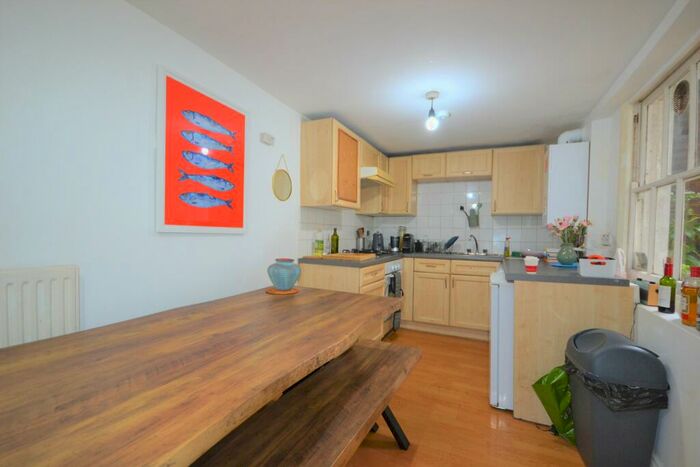1 Bedroom Flat To Rent In Mornington Terrace, Camden, Mornington Crescent, Regents Park, Primrose Hill, NW1