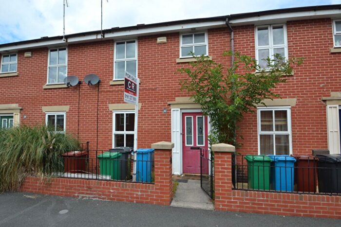 3 Bedroom Terraced House To Rent In Blanchard Street, Hulme, Manchester., M15