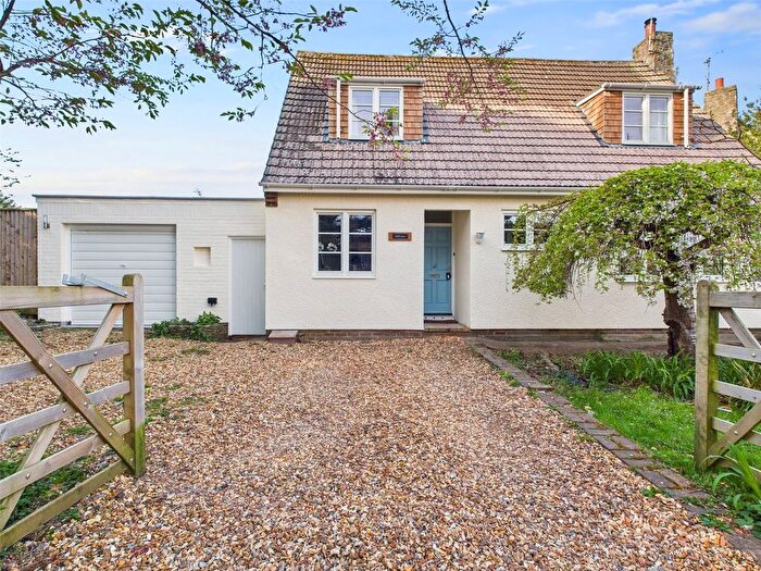 3 Bedroom Detached House To Rent In Frenchay Road, Frenchay, Bristol, BS16