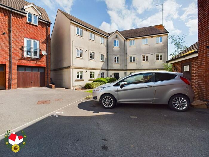 2 Bedroom Apartment For Sale In Pampas Court, Tuffley, GL4
