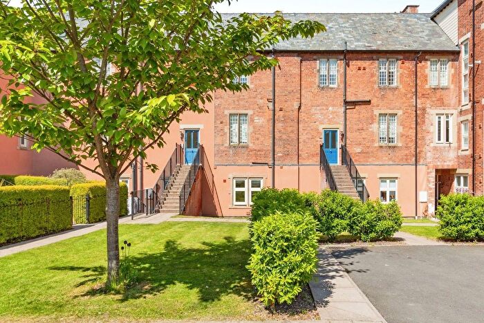 2 Bedroom Flat For Sale In The Furlongs, Bicton Heath, Shrewsbury, SY3