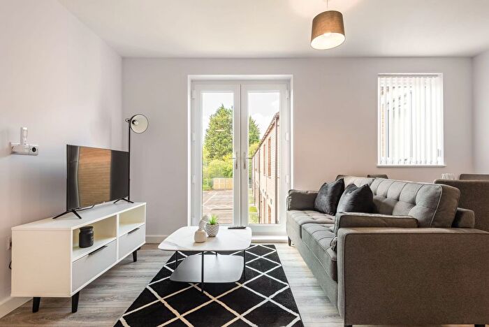 2 Bedroom Flat To Rent In Fifth Avenue, Luna Fifth Avenue, YO31