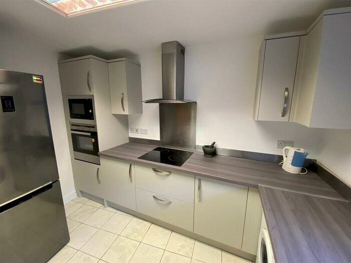 2 Bedroom Flat To Rent In Boothferry Road, Goole, DN14