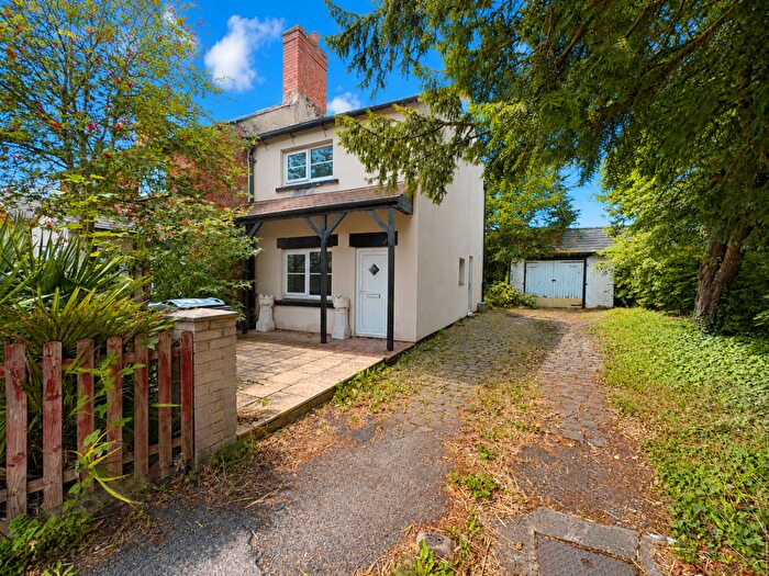 2 Bedroom Semi Detached House To Rent In Liverpool Road South, Burscough, L40