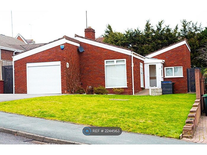 3 Bedroom Detached House To Rent In Longleat, Birmingham, B43