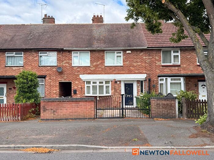 3 Bedroom Terraced House For Sale In Wolsey Road, Newark, NG24