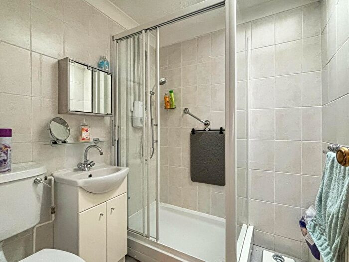 2 Bedroom Semi-Detached Bungalow For Sale In Leys Road, Wivenhoe, Colchester, CO7