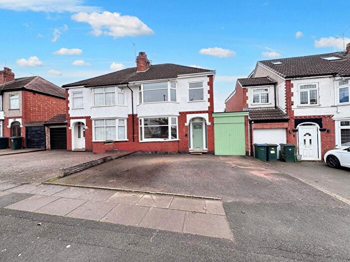 3 Bedroom Semi-Detached House For Sale In Moat Avenue, Coventry, CV3