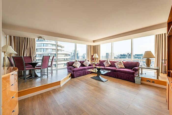 3 Bedroom Flat To Rent In Grosvenor Road, London, SW1V