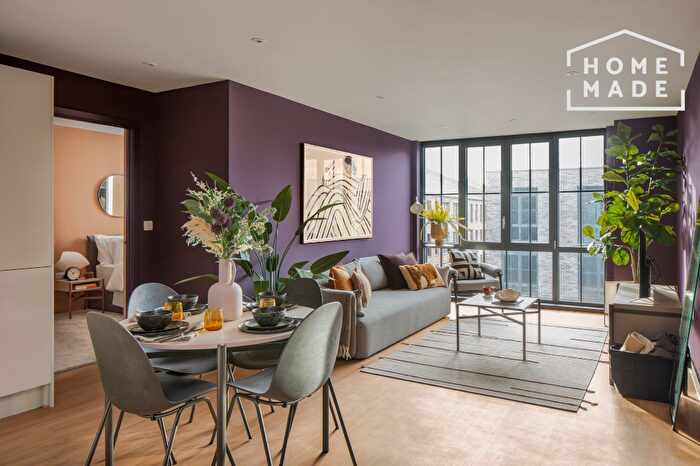 2 Bedroom Flat To Rent In The Goodsyard, B18