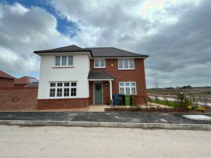 4 Bedroom House To Rent In Griffon Lane, Woodford, SK7