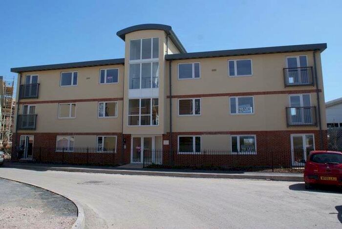 2 Bedroom Property To Rent In Longhorn Avenue, Gloucester, GL1