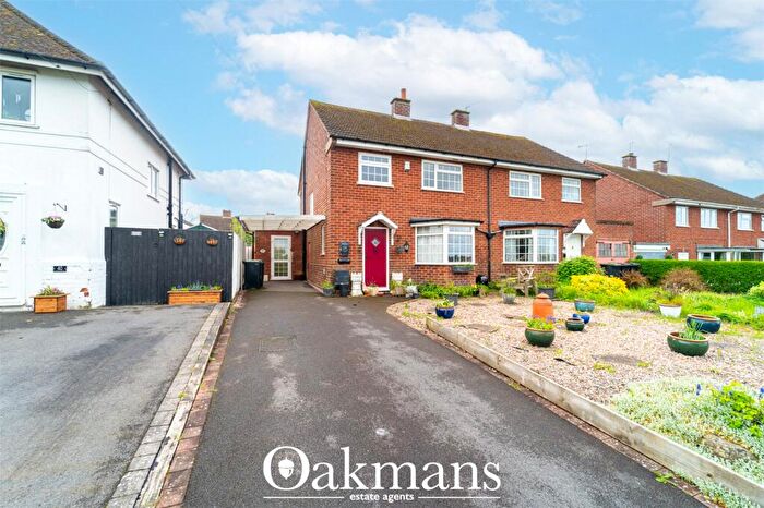 3 Bedroom Semi Detached House For Sale In Rigby Lane, Bromsgrove, Worcestershire, B60