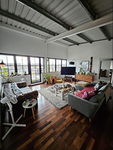 2 Bedroom Flat To Rent In Theydon Road, London, E5