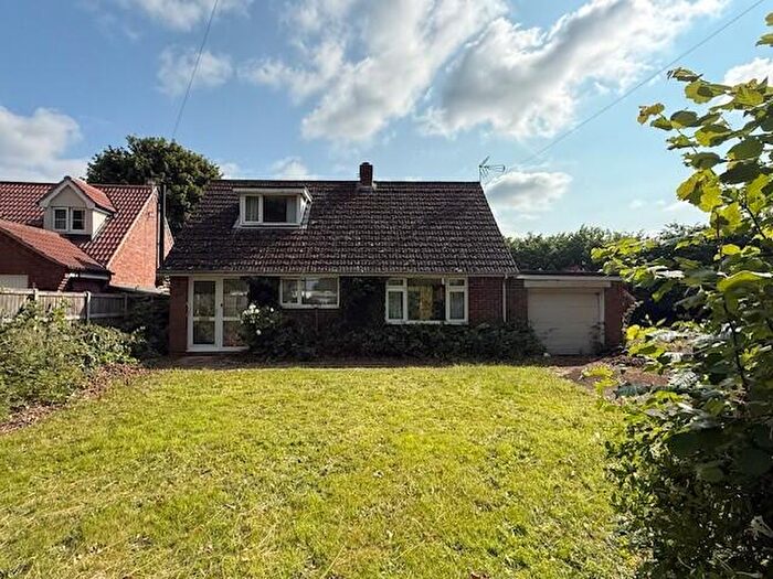 4 Bedroom Detached Bungalow For Sale In Fairholme Road, Newton St. Faith, Norwich, Norfolk, NR10
