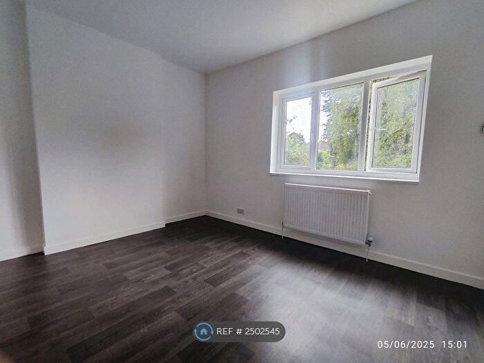 1 Bedroom Flat To Rent In Chequer St, Wolverhampton, WV3