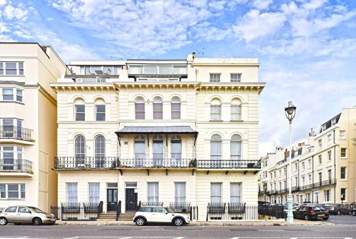 1 Bedroom Flat For Sale In Marine Parade, Brighton, BN2