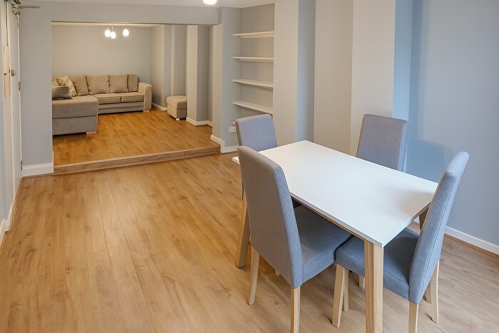 1 Bedroom Flat To Rent In Raveley Street, London, NW5