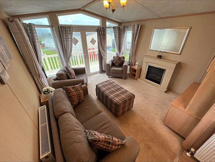 2 Bedroom Mobile/park Home For Sale In Coldingham, TD14