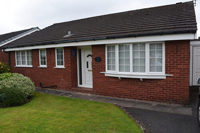 3 Bedroom Bungalow To Rent In Briar Croft, Longton, Preston, PR4