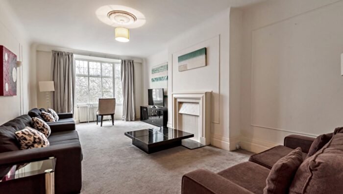 5 Bedroom Apartment To Rent In Park Road, Strathmore Court, NW8