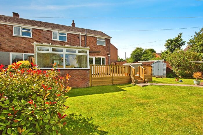 3 Bedroom End Of Terrace House For Sale In Maxwell Road, Shepton Mallet, BA4