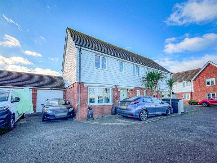 4 Bedroom Semi-Detached House For Sale In Medley Way, St Lawrence Bay, CM0