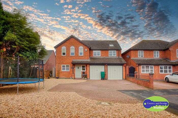 4 Bedroom Detached House For Sale In Mays Farm Drive, Stoney Stanton, Leicester, LE9
