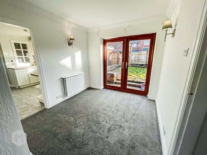 3 Bedroom Bungalow For Sale In Hillock Lane, Woolston, Warrington, Cheshire, WA1