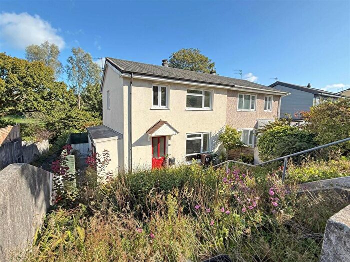 3 Bedroom Semi-Detached House For Sale In Shakespeare Road, Honicknowle, Plymouth, PL5