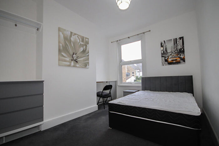 1 Bedroom Terraced House To Rent In Broadway, Sheerness, ME12