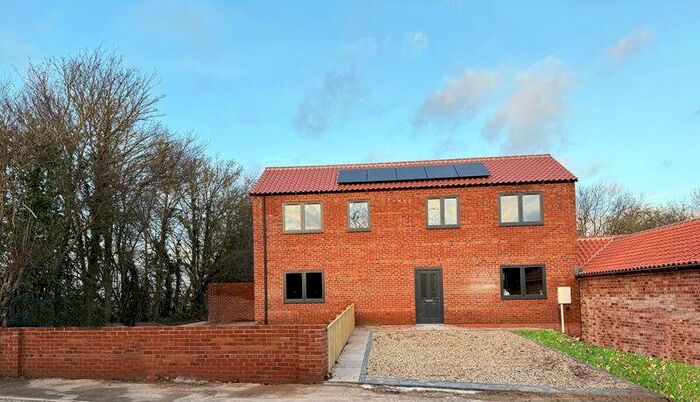 3 Bedroom Detached House For Sale In Station Road, Sturton-Le-Steeple, Retford, DN22