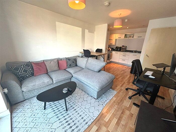 1 Bedroom Flat To Rent In Water Street, Manchester, M3