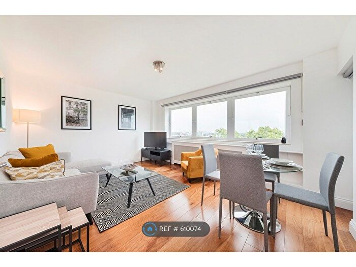 2 Bedroom Flat To Rent In Elm Park House, London, SW10