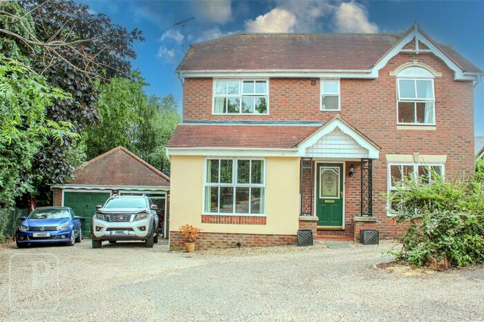 4 Bedroom Detached House To Rent In Thornton Drive, Colchester, Essex, CO4