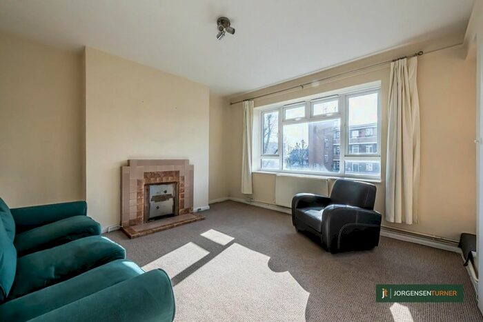 2 Bedroom Flat To Rent In Tunis Road, London, W12