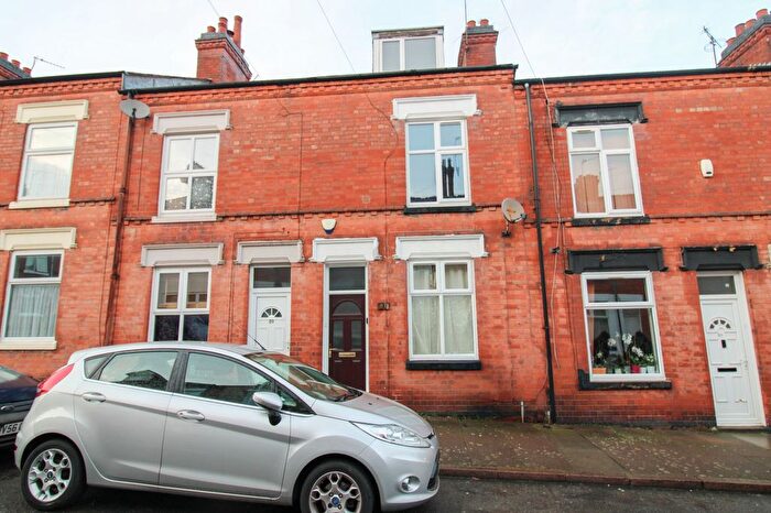 2 Bedroom Terraced House For Sale In Tewkesbury Street, Leicester, LE3