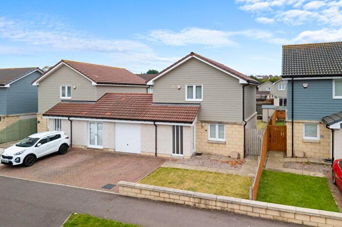 3 Bedroom Detached House For Sale In Old Glamis Road, Dundee, DD3