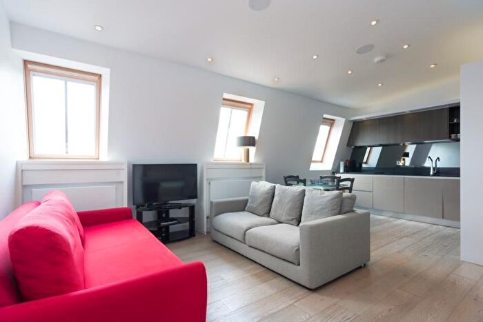 2 Bedroom Flat To Rent In Fortess Road, Kentish Town, NW5