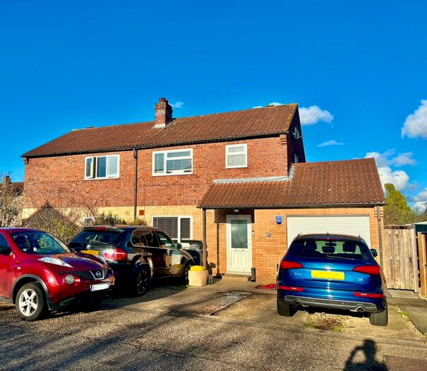 3 Bedroom House To Rent In Ferryview, Orton Wistow, Peterborough, PE2