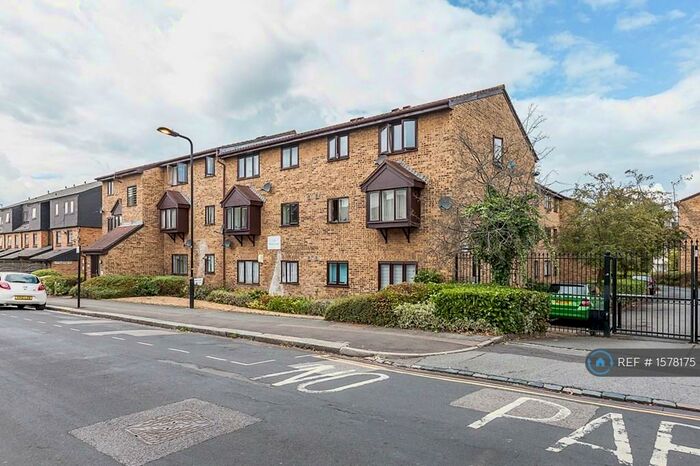 1 Bedroom Flat To Rent In Horner Court, London, E11